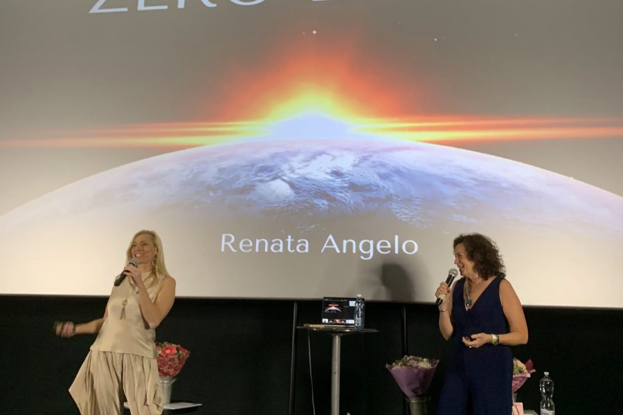 imgrenataandlisaonstage)